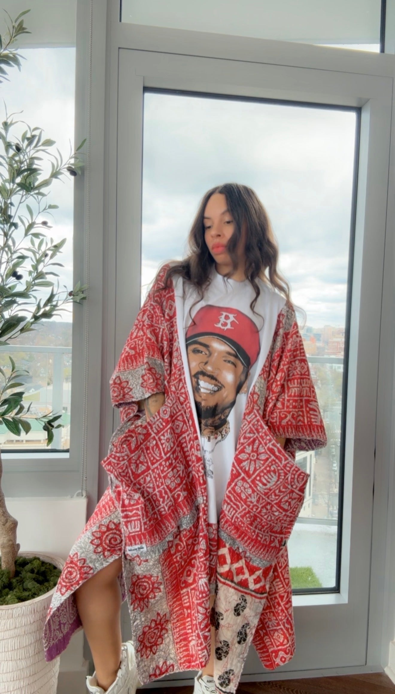 ** RARE Chris Brown Original Kantha Band Tee Muu (Premium)