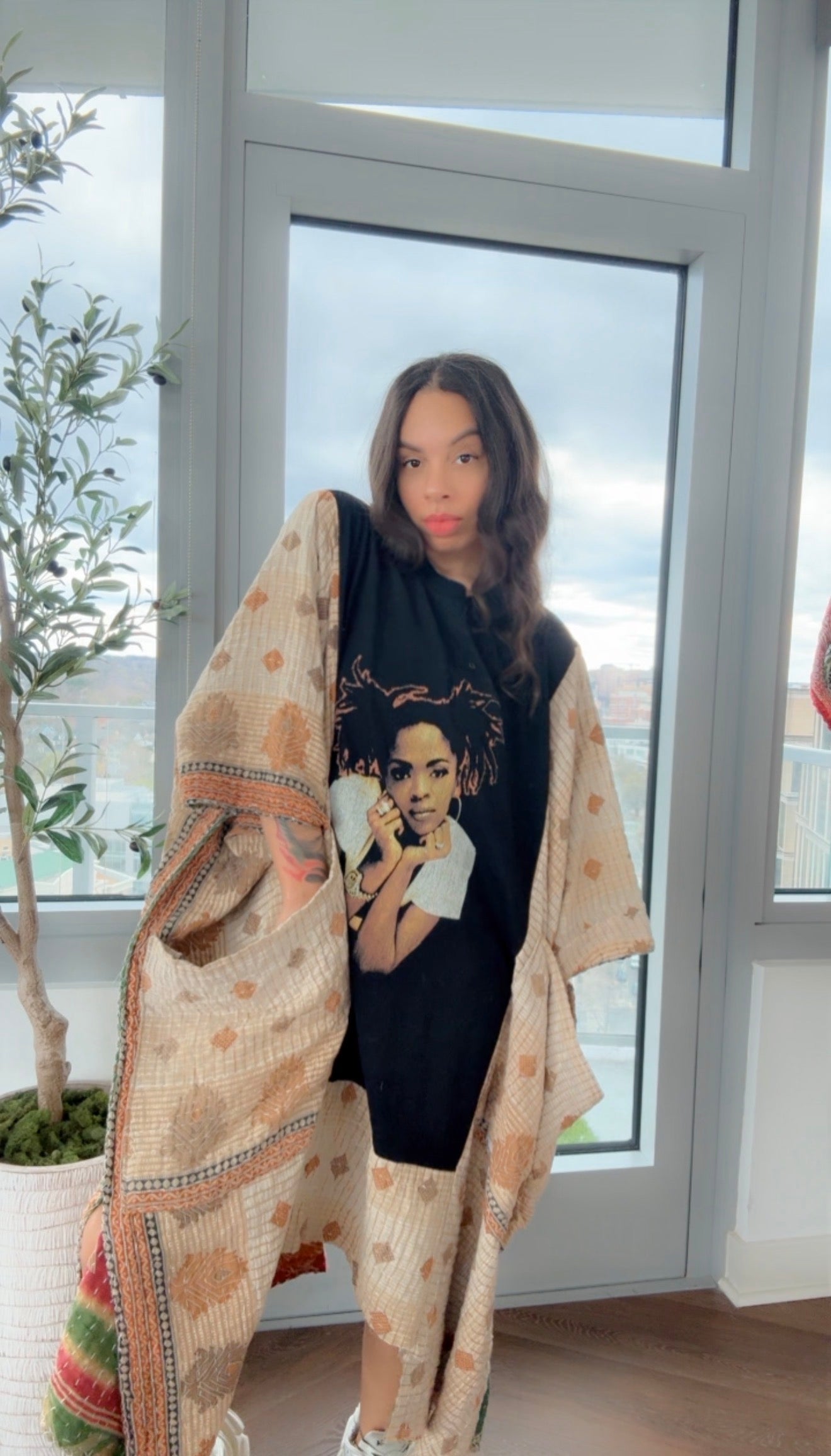 Lauryn Hill Original Kantha Band Tee Muu (Premium)