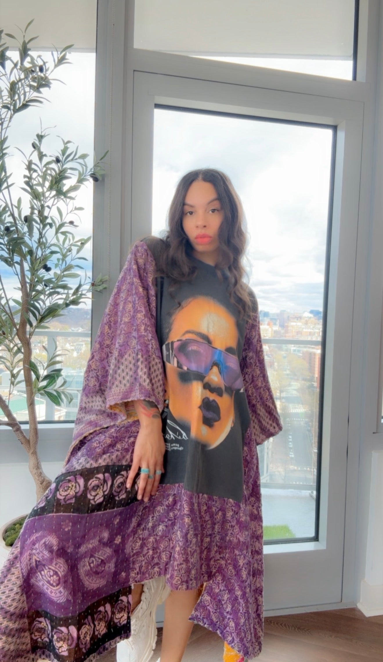 RARE Rihanna Original Kantha Band Tee Muu (Premium)
