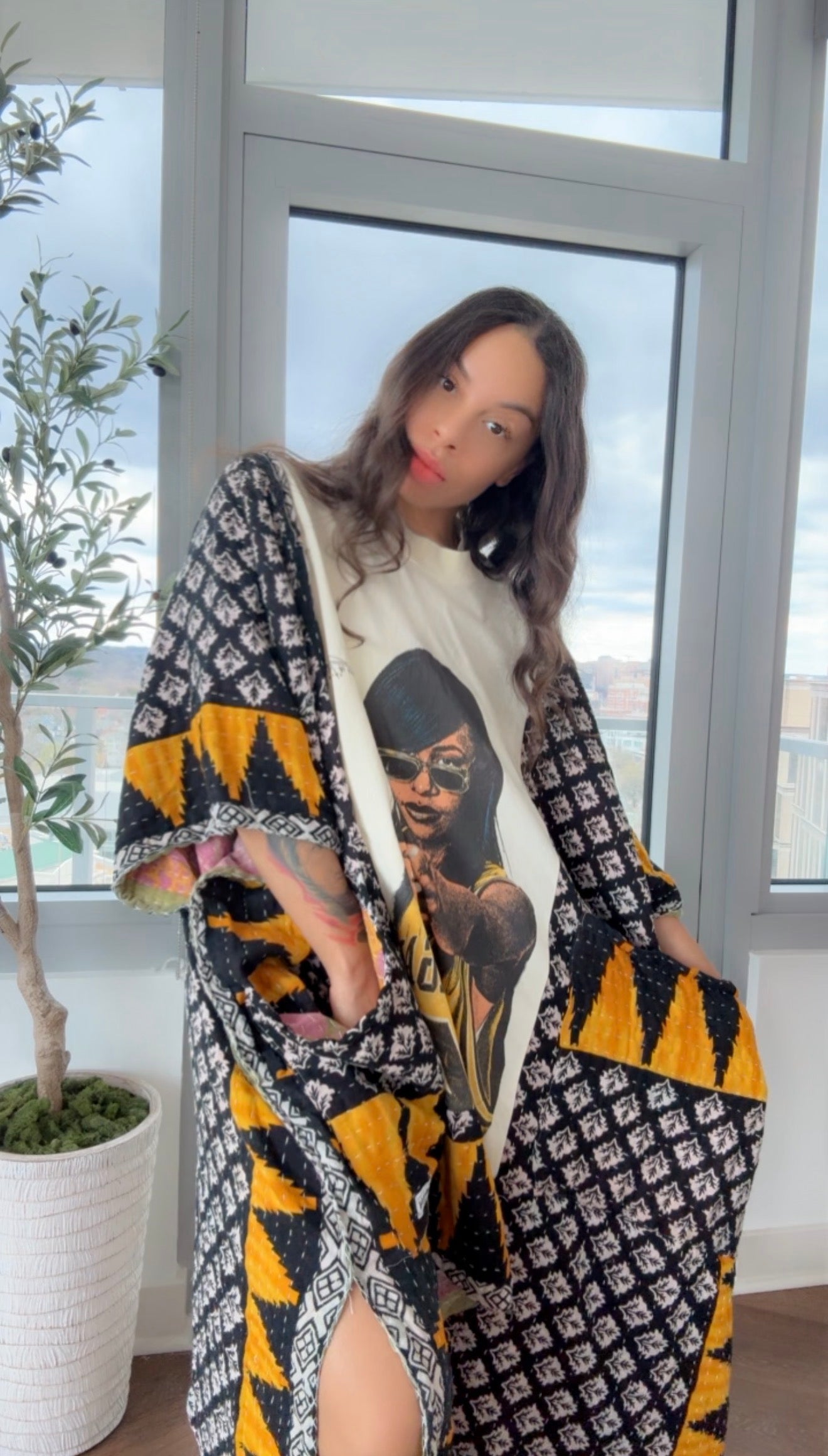RARE Aaliyah Original Kantha Band Tee Muu (Premium)