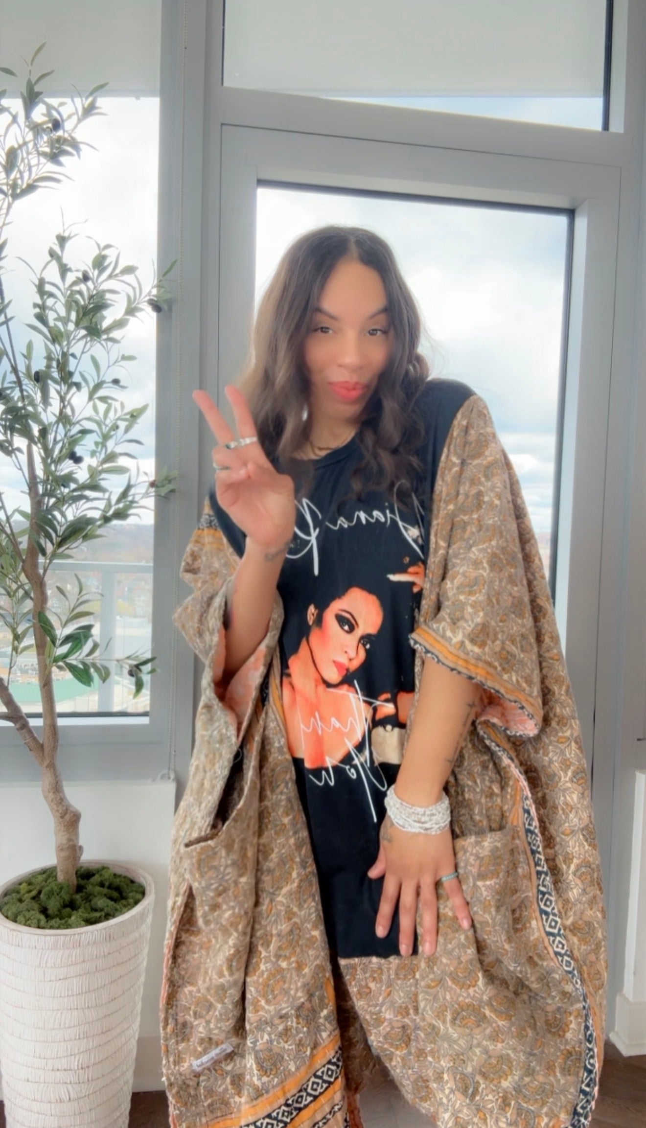 Diana Ross Original Kantha Band Tee Muu (Premium)