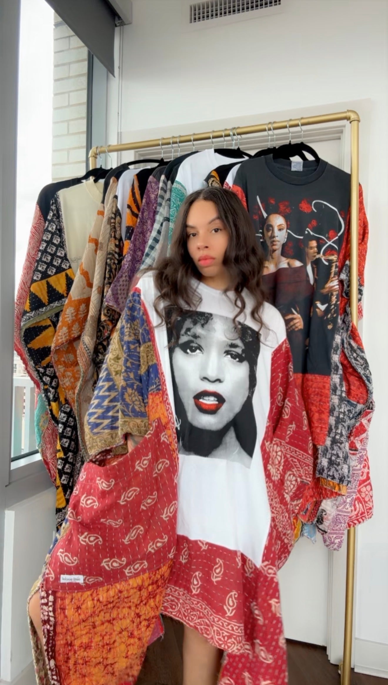Whitney Houston Original Kantha Band Tee Muu (Premium)