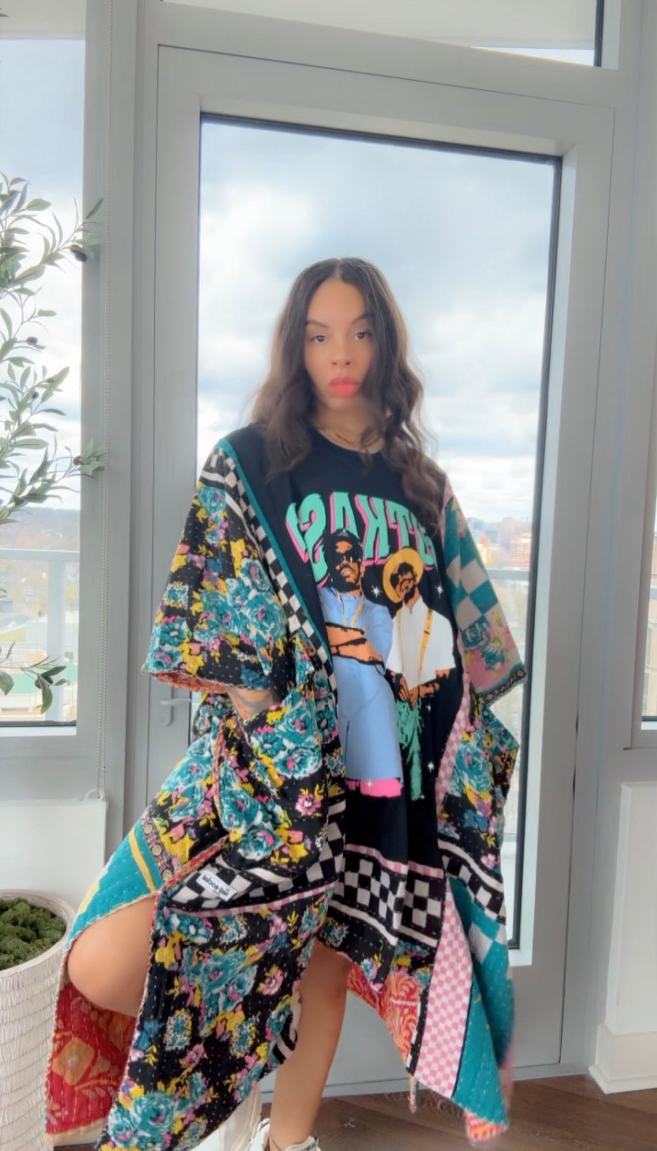 RARE 🏁 OutKast Original Kantha Band Tee Muu (Premium)