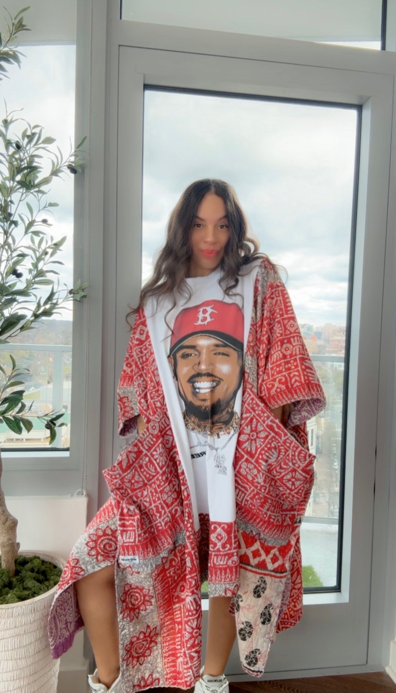 ** RARE Chris Brown Original Kantha Band Tee Muu (Premium)