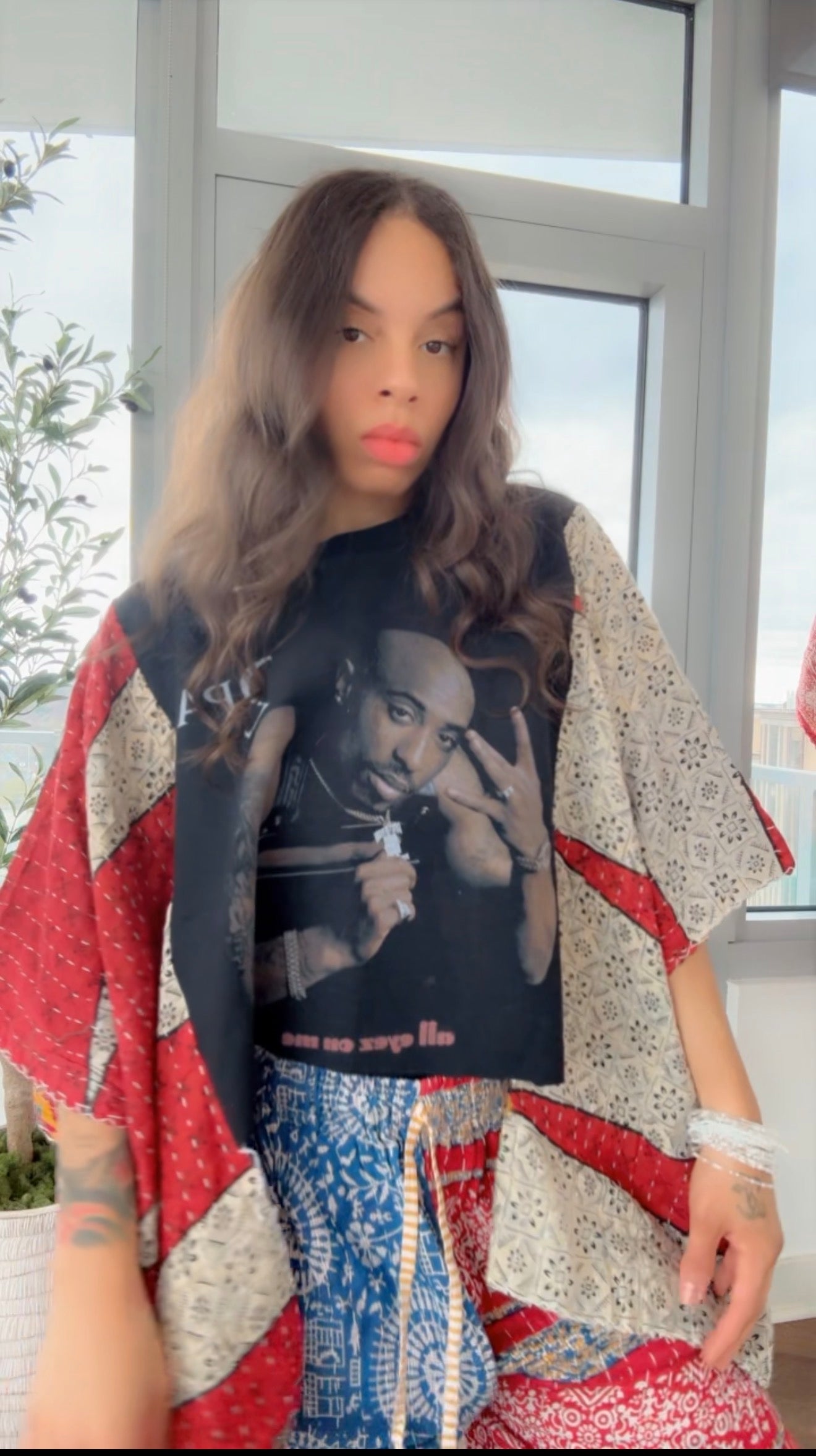 Tupac Cropped Sweatshirt (fleece) Kantha Band Tee Poncho