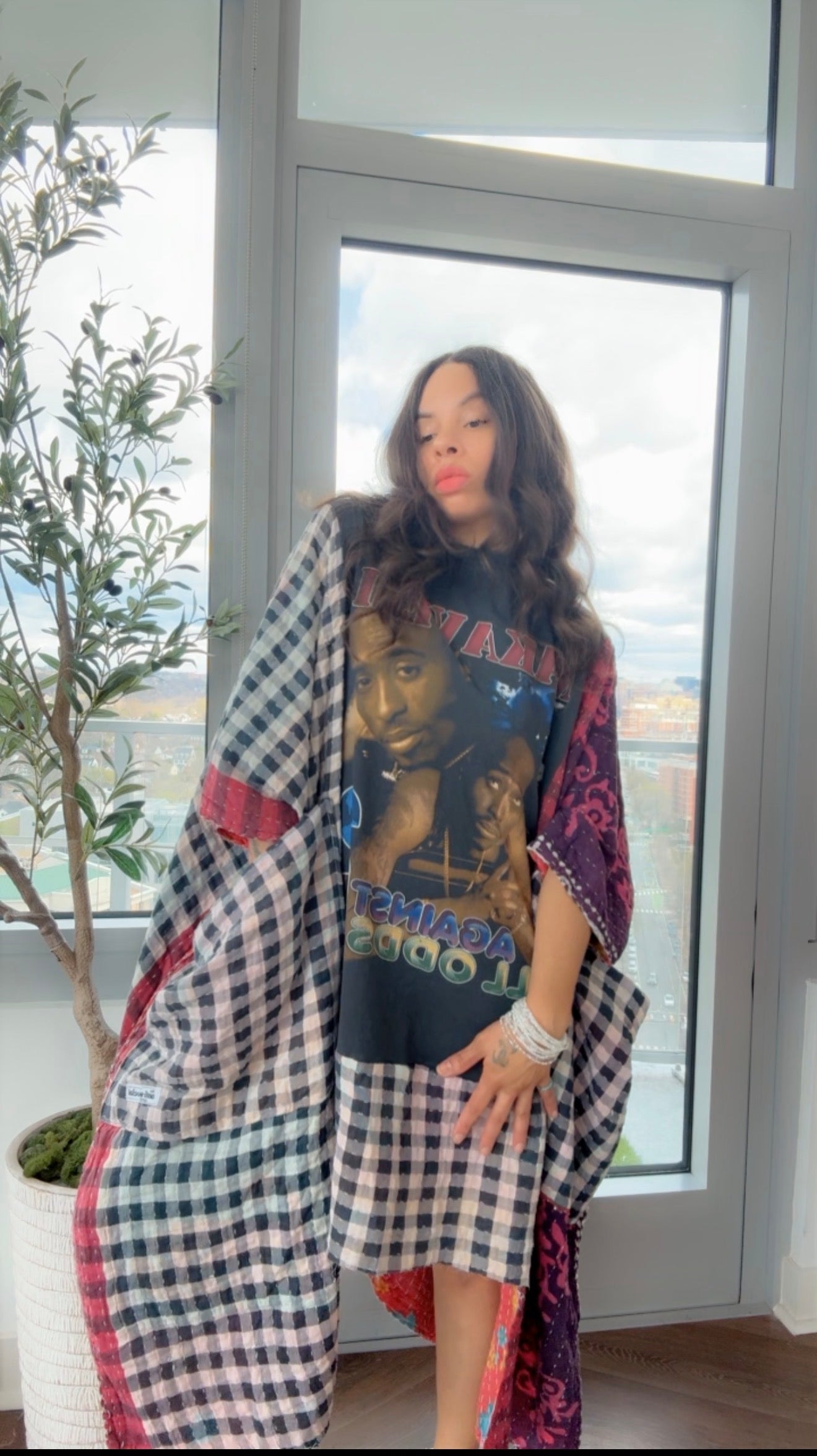 ** Tupac “Modern Vintage” Original Kantha Band Tee Muu (Premium)