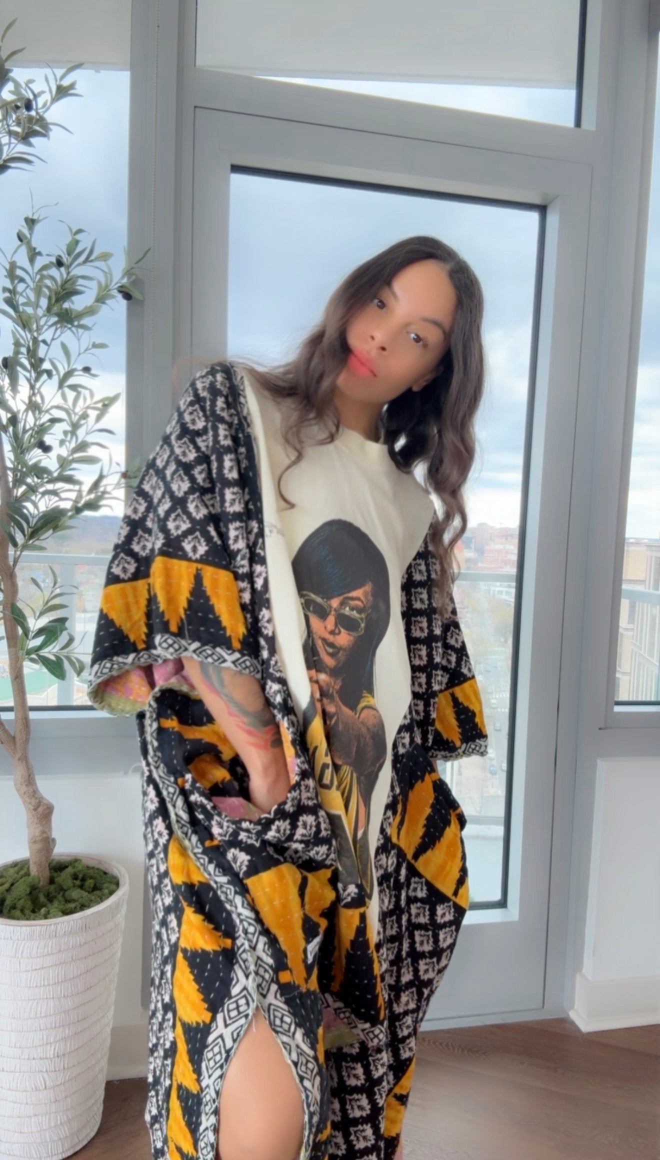 RARE Aaliyah Original Kantha Band Tee Muu (Premium)