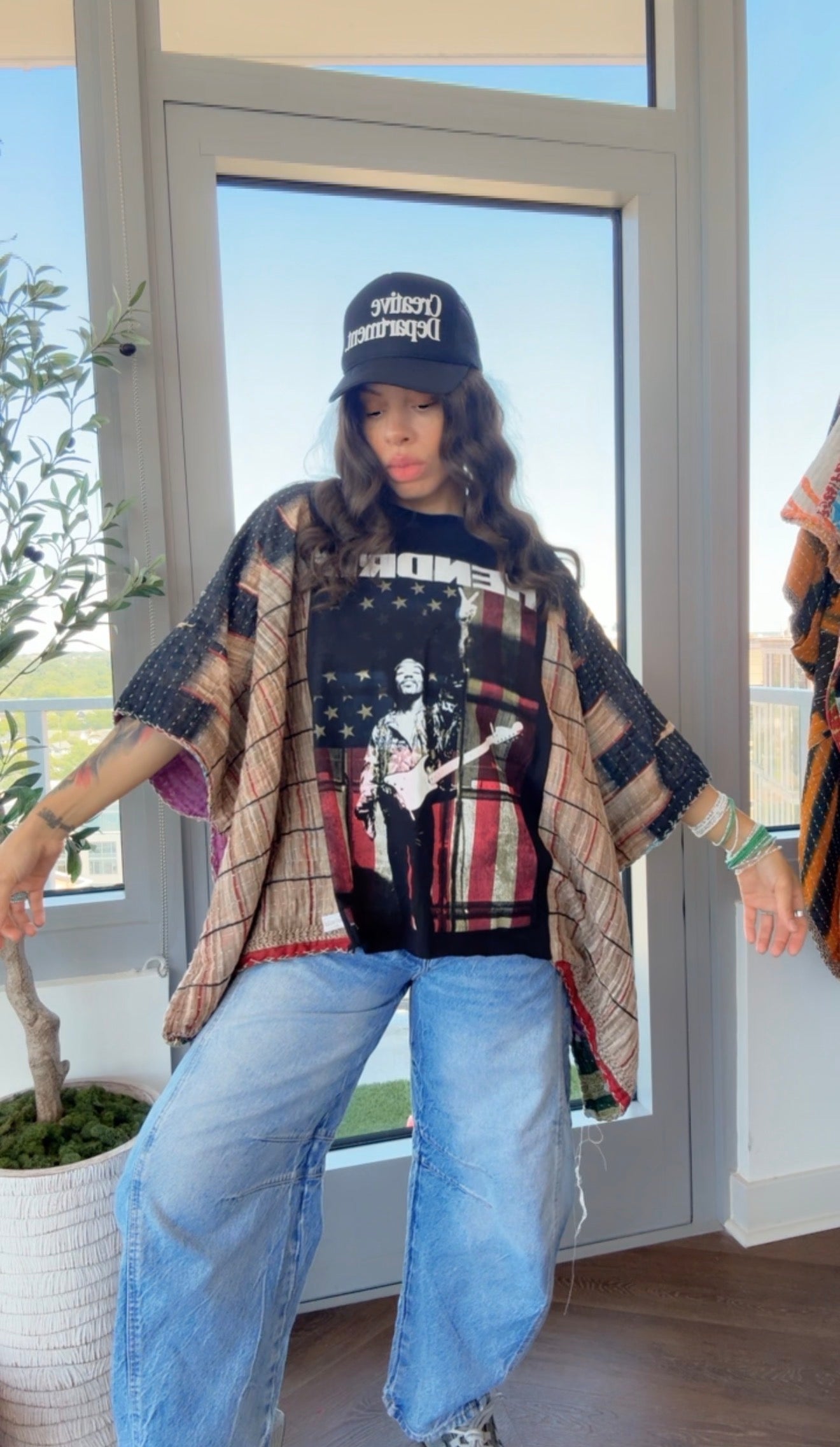 * Jimi Hendrix Kantha Band Tee Poncho