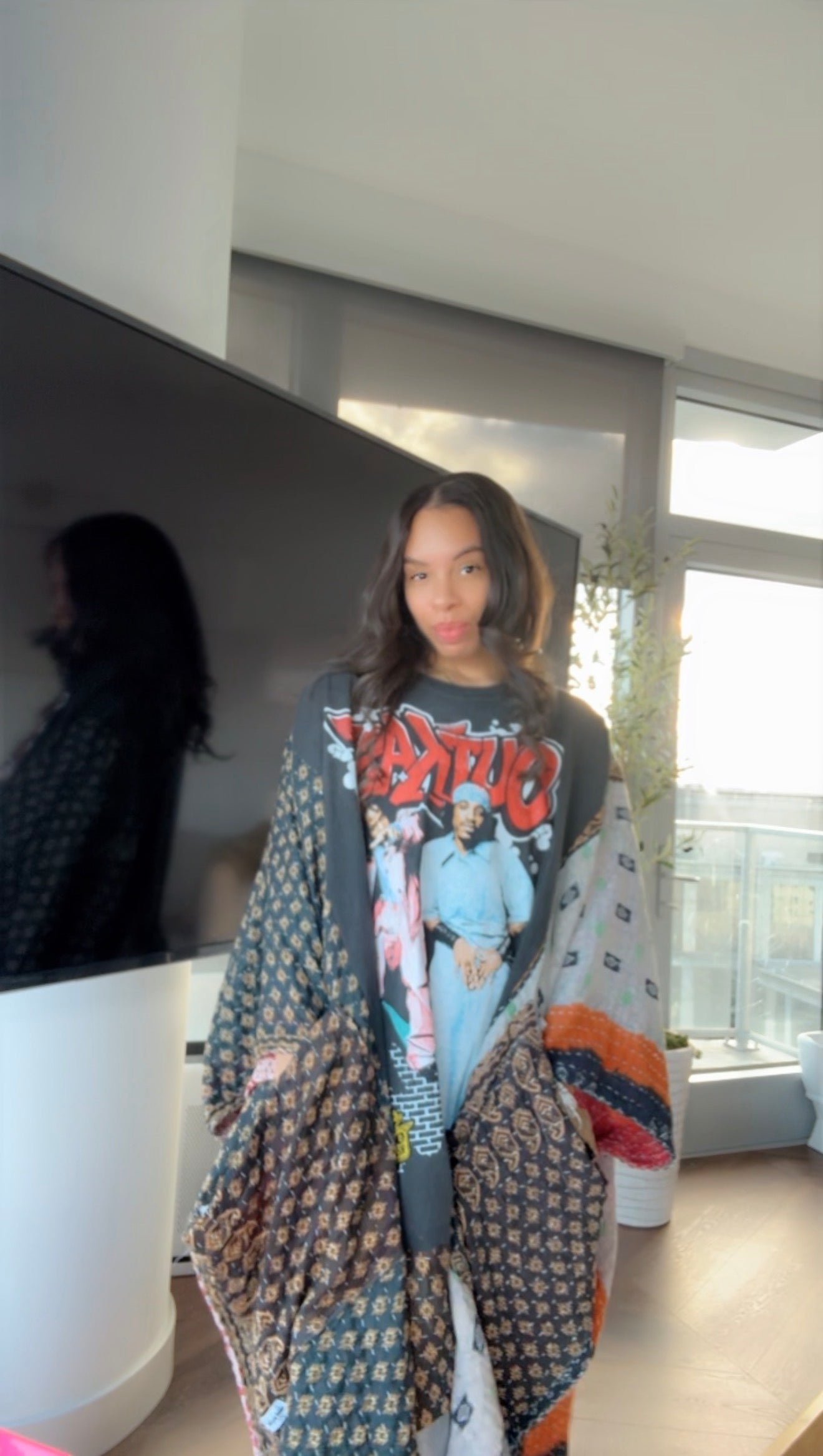 ** OutKast Original Kantha Band Tee Muu