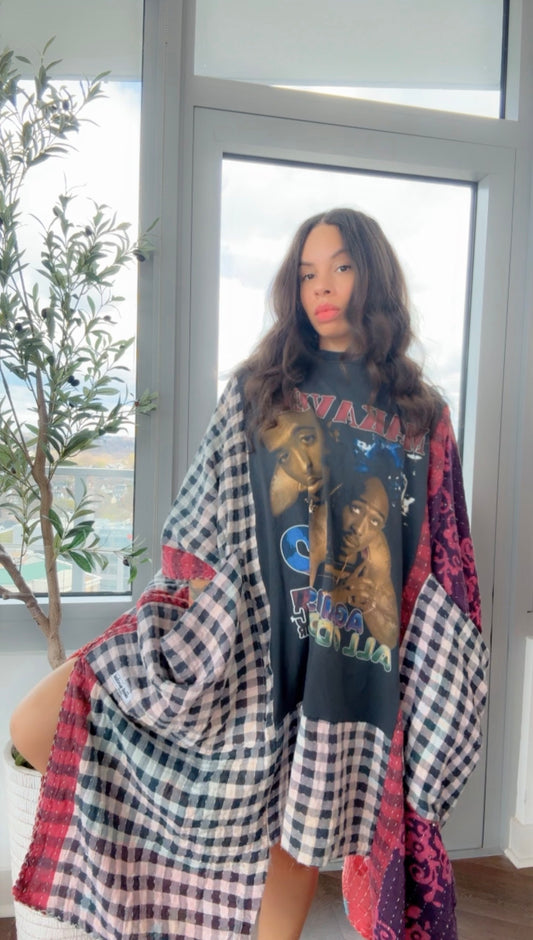 ** Tupac “Modern Vintage” Original Kantha Band Tee Muu (Premium)