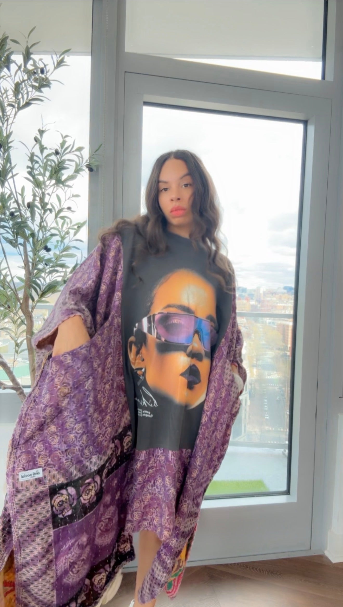 RARE Rihanna Original Kantha Band Tee Muu (Premium)