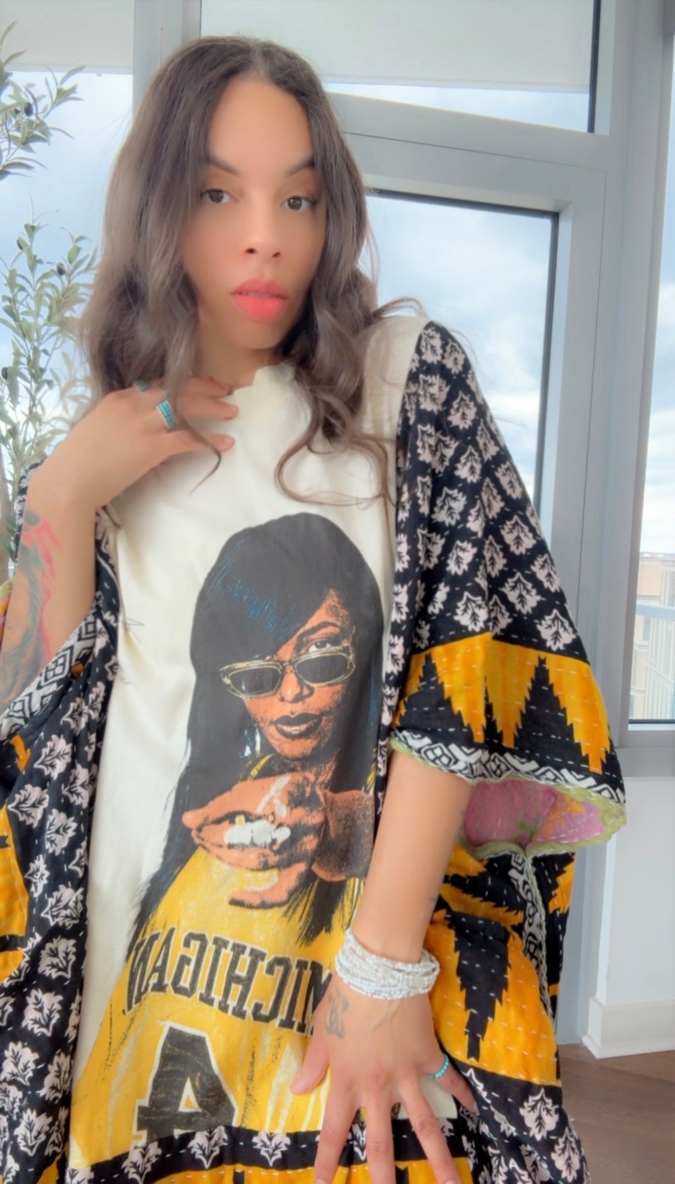 RARE Aaliyah Original Kantha Band Tee Muu (Premium)