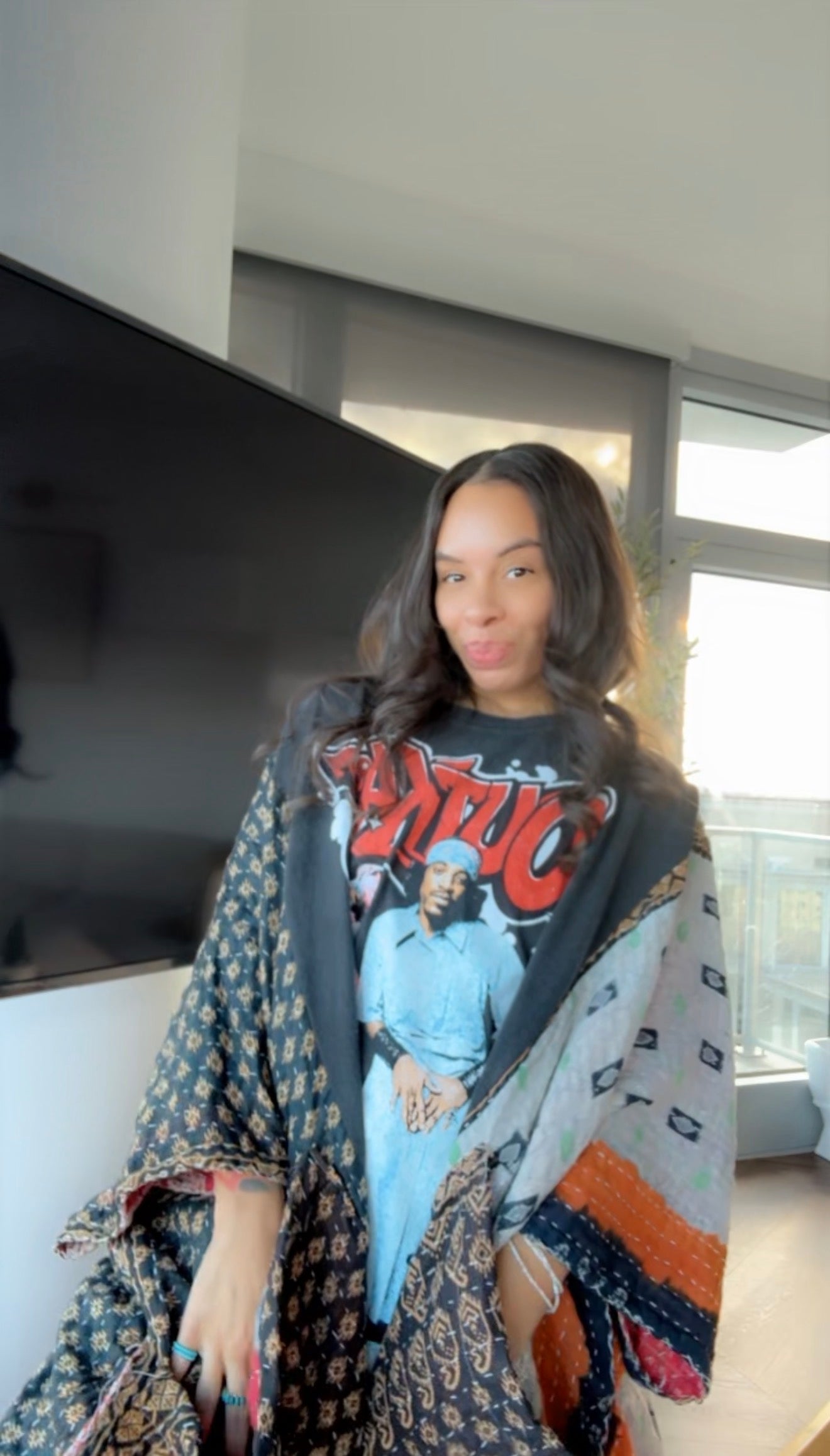 ** OutKast Original Kantha Band Tee Muu